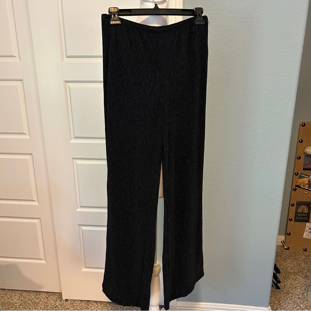 TAHARI Women’s Textured Black Wide Leg Pull-on Dressy / Work Pants Size Small